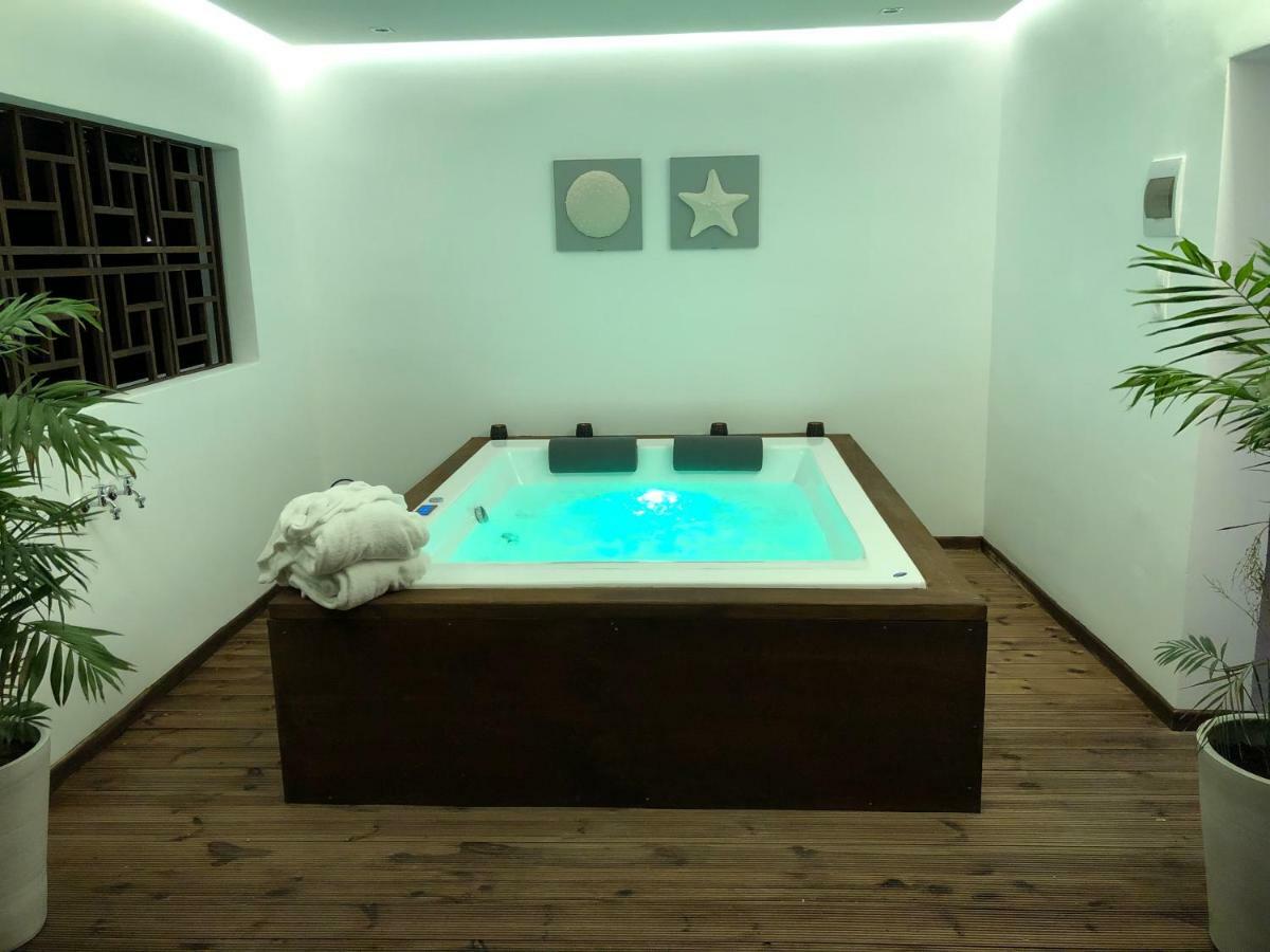 Ionian Eye Design Studios & Spa Meszongí Kültér fotó